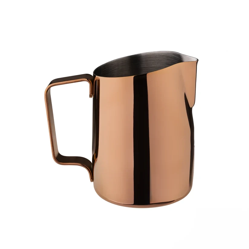 WPM 15 oz Round Spout Pitcher